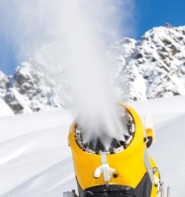 China Hot Sale Snow Making Machine Pleasure Garden Snow Machine Snow Ice Blower Snow Machine for sale