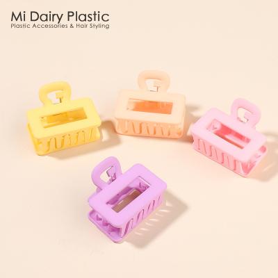 China Hair decorations SLFZ0036 OEM ODM Factory Bulk Sale PC PS ABS Plastic Candy Colors Small Square Hair Clips for Women Girls Accessories for sale