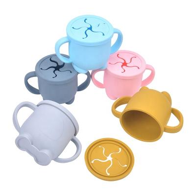 China Baby BPA Free Kids Silicone Drinks Snack Collapsible Cup Non Spill Silicone Snack Cup for sale