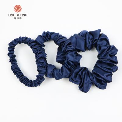 China Fashion china wholesaler 22mm silk hair scrunchies luxury pure silk hair scrunchies 100% mulbery silk scrunchie for sale