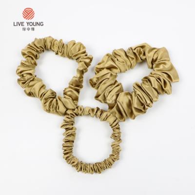 China Solid Color Mulberry Silk Hair Scrunchies Eco Friendly Pure Women for sale