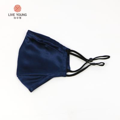 China 100% Reusable Fashion Natural Mulberry Satin Silk Cloth Face Mask With Filter for sale