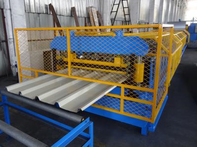 China Trapezoidal Profile Metal Roofing Roll Forming Machine to Portuguesa for sale