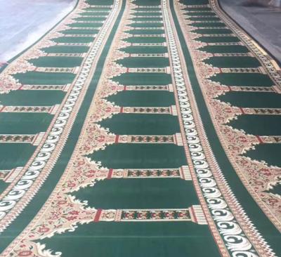 China Non-slip Muslim Wall To Wall Prayer Mat Roll Prayer Mat Mosque Carpet for sale