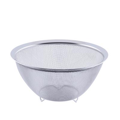 China Good Sustainable Stainless Steel Mesh Strainer Large Metal Colander With Sitting Base Round Rice Strainer for sale