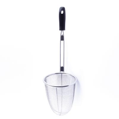 China Viable Kitchenware Noodle Strainer Pasta Basket Spider Kefir Sieve Stainless Steel Sieve with Handle Noodle Basket for sale