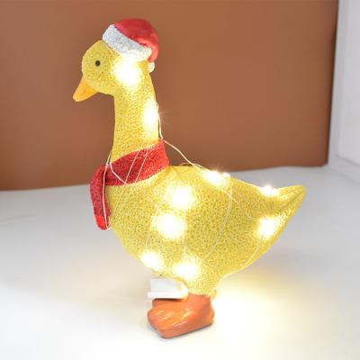 China Modern Lighting Chicken with Scarf Holiday Decoration Chicken Christmas Ornaments Battery Operated with Mini Lights for sale