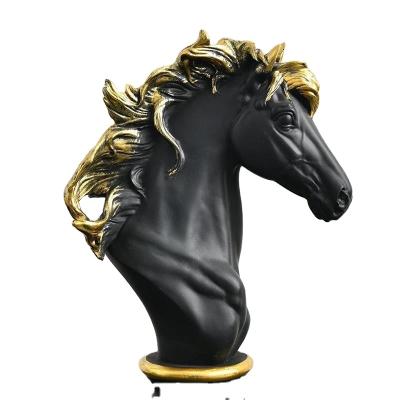 China Europe low Moq wholesale handcraft arts and crafts black white chess pieces craft for sale