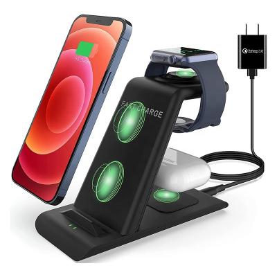 China 18W High Quality High Speed ​​3 in 1 Fast Charging Dock Wireless Charger Dock Qi Charging Station for Iphone 12 and Watch Wireless Charging Station for sale