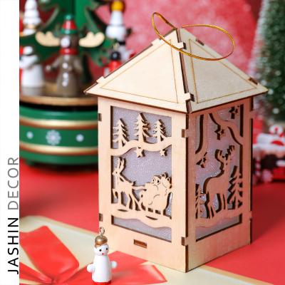 China Eco-friendly Christmas Supplies Small House Wooden Christmas Light Booth LED Light Christmas Ornament for sale