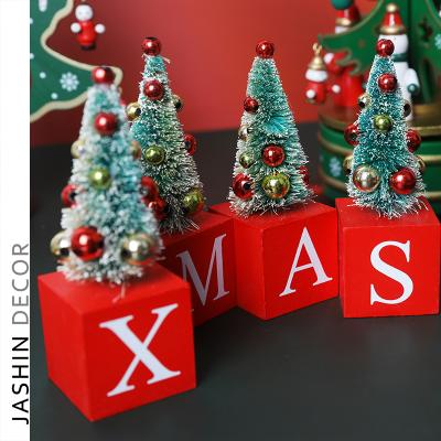 China Eco-friendly Mini Christmas Wooden Tree Decoration Ornaments Creative Diy Wooden Crafts Christmas Ornaments for sale