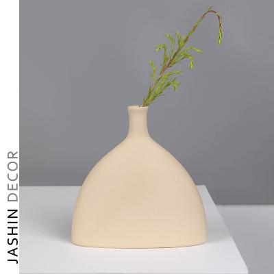 China Modern Nordic Minimalist Flower Women Body Vase Color Human Body Shape Home Decoration Bust Ceramic Vase for sale