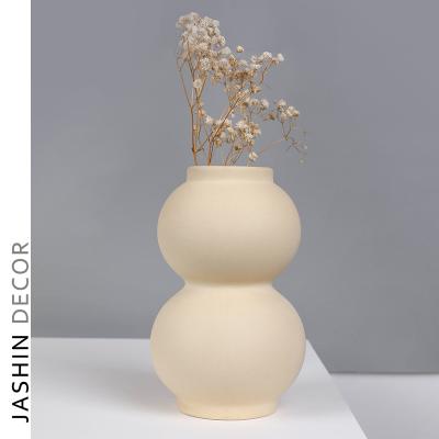 China Good quality flower vases minimalist white ceramic vases wholesale decoration indoor vases for sale