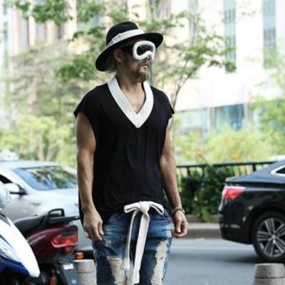 China Large V-Neck Hip Hop Summer T-shirt Korean Fashion Breathable Trend Casual Sleeveless Shirt for sale