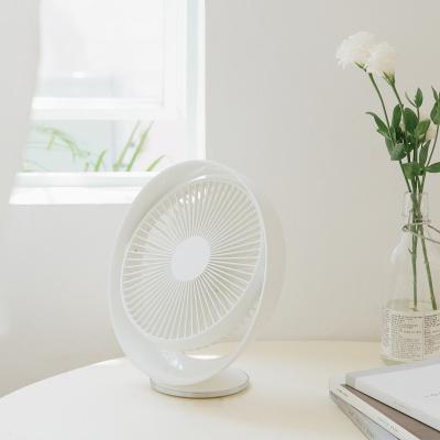 China Office Electric Desktop Fan with Rotatable Mute Design and NO Remote Control for sale