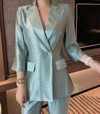 China Anti-wrinkle high quality pink V-neck long sleeve slim slim fit blazer for women ladies office hot sale fashion suit for sale