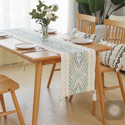 China Nordic Modern Home Table Runner With Tassel Party Decor Dining Table Decoration Rustic Home Decor for sale