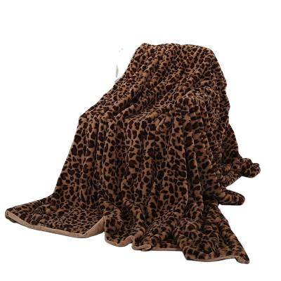 China Large Throw Long-Lasting Luxurious Warm Thick Plush Leopard Cozy Blanket For Bed Couch Faux Rabbit Fur Soft Cozy Blankets for sale