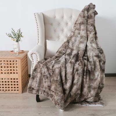 China Plain Thicken Plaid TV Chair Lounge Cover Fleece Stroller Stroller Quilt Sherpa Winter Bedding Warmer Blankets 152x127cm for sale