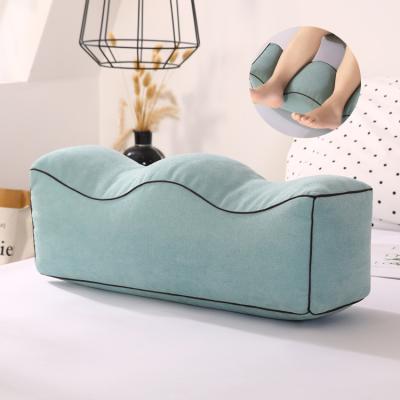 China Soft Portable Polyester/Cotton Knee Pillow Removable Leg Pain Relieve Support Cushion Pregnant Woman Foot Lift Light Weight Long for sale