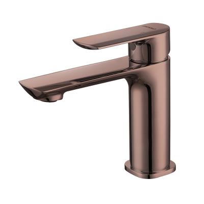 Cina Modern One Hole Deck Mounted Brass Mixer Taps Lavatory Faucet Bathroom Pull Down Faucets in vendita