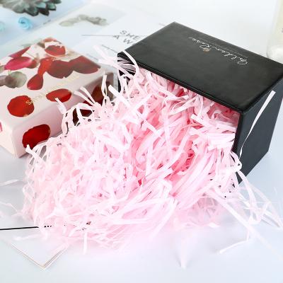 China Gift Box Raffia Natural Color Shredded Paper Wedding Gift Box Corrugated Paper Grass Yam Filler Gift Box Decorations for sale