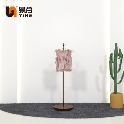 China Customized Customized Best Quality Metal Garment Arm Single Rack Floor Standing Display Stand for sale