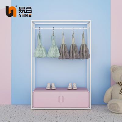 China Wholesale Customized Metal Clothes Rack Rack Hanger Garment Rack Display Kids Clothing Display Shelf for sale