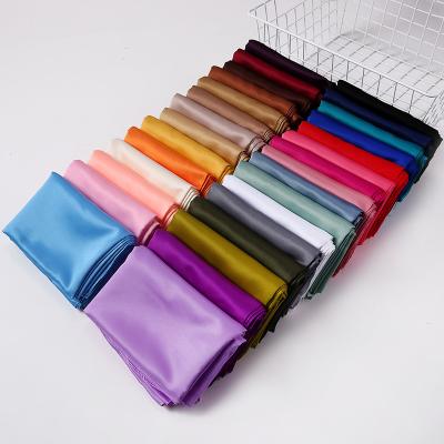 China New Arrival Satin Tudung Solid Color Hijab Bubble Shawl Plain Malaysian Hijab Muslim Hijab for sale