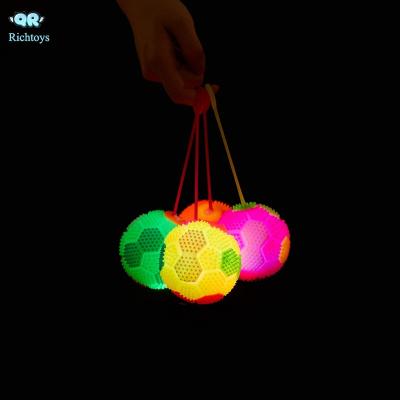 China Squeaky Flashing Yo-yo Led Wiggle Sensory Balls For Stress Therapy Autism Soccer Ball Bouncy Toy for sale