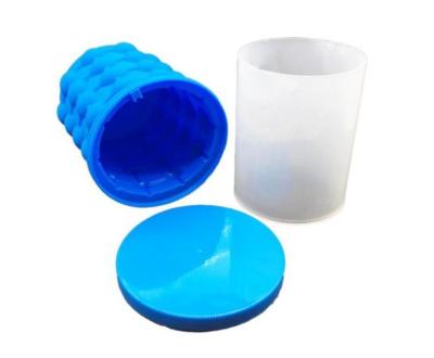 China New Design Silicone Ice Cube Maker In Ice Cooler Bucket Space Saving Silicone Ice Cube Maker for sale