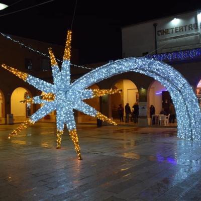 China Outdoor Premium Static Or Glitter Christmas Star Big Watch 3d Star Led Pattern Lights Display for sale