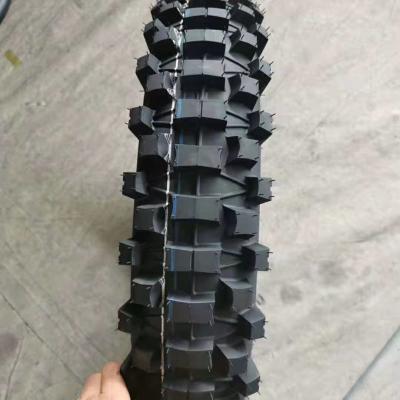 China La motocicleta radial del prejuicio del monstruo de Luckylion Hardrock pone un neumático 120/100-18 en venta