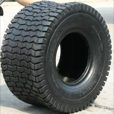 China O bloco ISO9001 sem câmara de ar todo o terreno monta pneus o pneu 18x9.5-8 da lama de ATV à venda