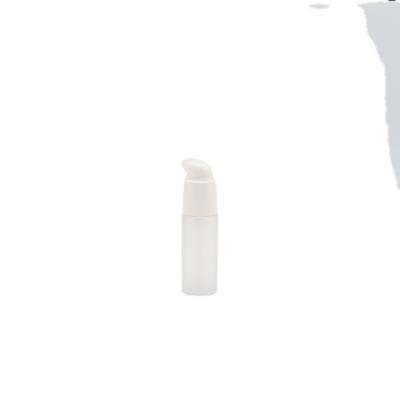 China Cosmetic Factory Direct Sales 30ml PP Plastic Essence Emulsion Scrub Bottle for sale