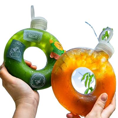 China Wholesale New Style 500ml Single Ring Bracelet Donut Shape Cup Milk Tea Juice PP Plastic Bottle for sale