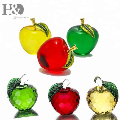 China China H&D Crystal Glass Apple Group Decoration Crystal Craft for Home Wedding Decoration Crystal Gift for sale