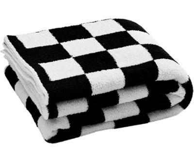 China Cotton Wearable Super Comfortable Blanket Suitable For Nap Reading Soft Skin Friendly Checkerboard Blanket Blanket for sale