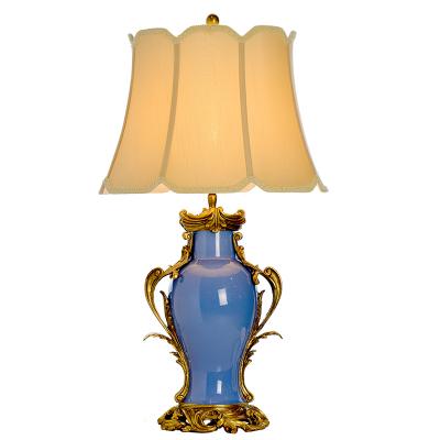 China Art Decor Blue and White Hand Painted Ceramic with Large Desk Lamp Living Room Bedroom Study Hotel Copper Decorative Desk Lamp for sale