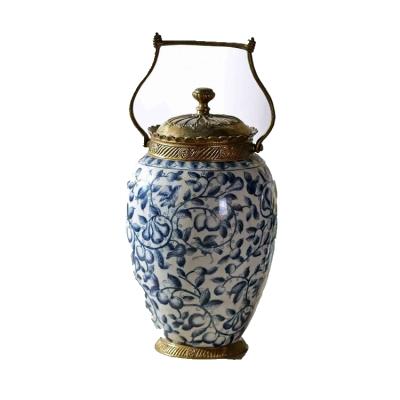 China Traditional European home decoration art handmade jar with decorative chinese elements copper bottle handheld blue and white for sale