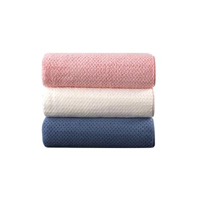 China Viable OEM Cotton Velvet Bath Towels Wholesale Coral Towels Luxury Bath Towel Cotton for sale