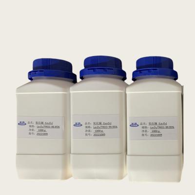 China Hoge Zuiverheid 99,999% Lanthaanoxyde La2O3 CAS 1312-81-8 voor Ceramische Condensator Te koop