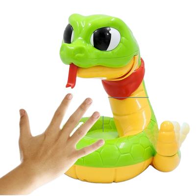 China Pretend Toy DF Novelty Joke Toys Bite Fingers Desk Party Games Decompression Toys Battery Toy Snake Gold Digger Board Rattlesnake Game for sale