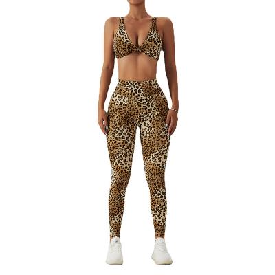 China Breathable Fitness sports yoga gym sexy athletic wear women animal print yoga set tie dye print fitness wear sports workout bra yoga for sale