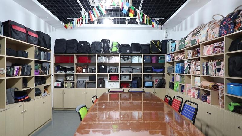 Verified China supplier - Shenzhen D-Jeesian Bags Co., Ltd.