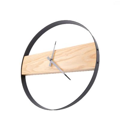 China Antique Style 12 Inch Metal Nordic Modern Simple View Wooden Wall Clock for sale