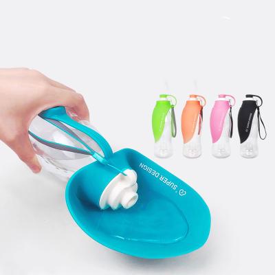 China OEM ODM Workable Customized Logo Portable Water Dispenser With Silicone Sheet Collapsible Pets Dogs Water Bottle for sale