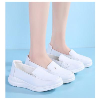 China Wholesale Genuine Cow Style Leather Hospital Nurse Shoes White Leather Walking Shoes Slip On Design Nursing Shoes for sale