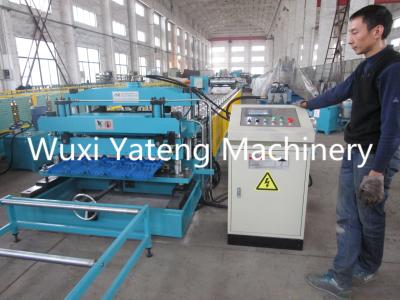 China PPGI / GI Material Glazed Tile Roll Forming Machine Hydraulic Cutting Style for sale