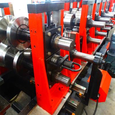 China Gear Box Driving Cold Roll Forming Machine With 8 - 12m / Min Adjustable High Speed for sale